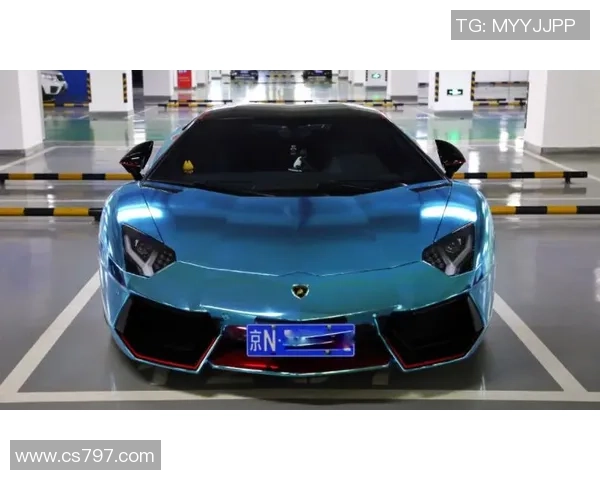 足球明星车内饰品摆件的魅力与个性化选择让你的爱车焕发新生 足球明星车内饰品摆件的魅力与个性化选择让你的爱车焕发新生